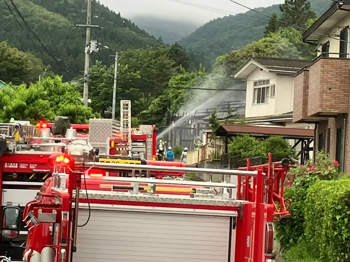 日テレNEWS NNN 6月7日(日) 20:51 「建物から炎と煙が見える」福島市