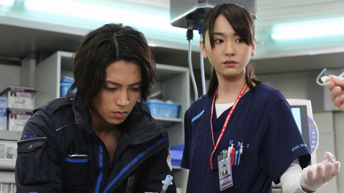 [370778]【訳あり】コード・ブルー ドクターヘリ緊急救命 2nd season シーズン(6枚セット)第1話〜第11話 最終 ※ディスクのみ ※センターホール割れ【全巻セット 邦画 中古 DVD】ケース無:: レンタル落ち コード・ブルー －ドクターヘリ緊急救命－2nd season 2010年放送 第8話