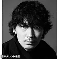 綾野 剛のプロフィール情報、出演作品一覧｜タレント｜見逃し無料配信
